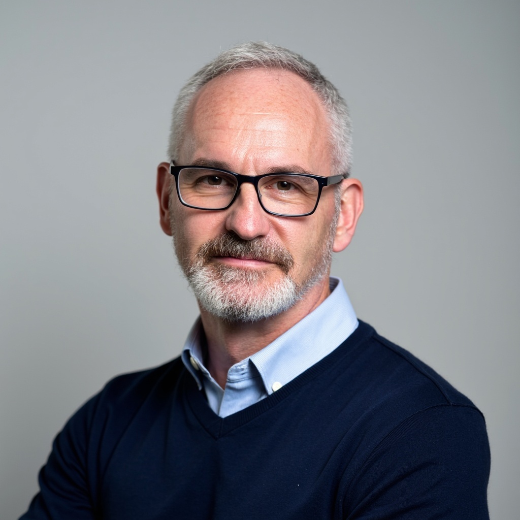 Portrait of the founder of JR Key Advisory